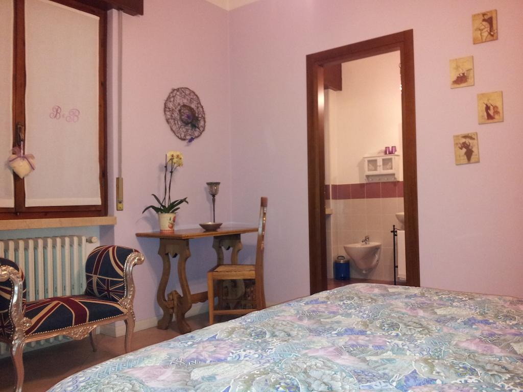 B&B Il Fragolo Βερόνα Δωμάτιο φωτογραφία